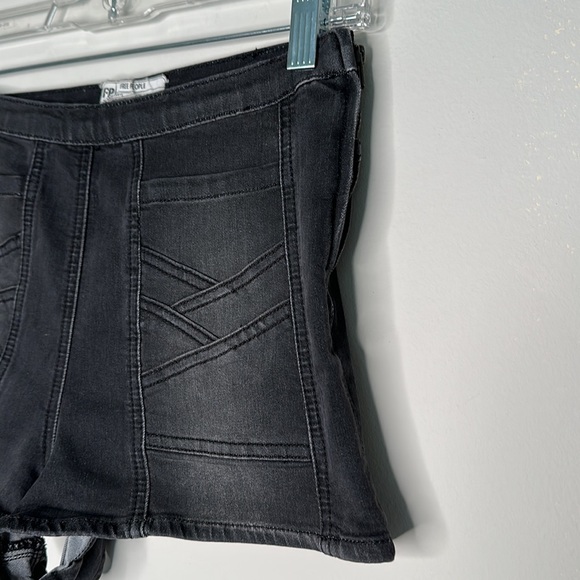 Free People Radar Love Black Booty Denim Shorts Stretch Party Womennsize 27 - Picture 3 of 5